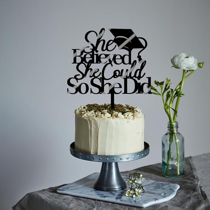 She Believed She Could So She Did Cake Topper,2026 Graduation Cake Topper,Graduation Decorations for Girls,2026 High School/College/University （Acrylic）