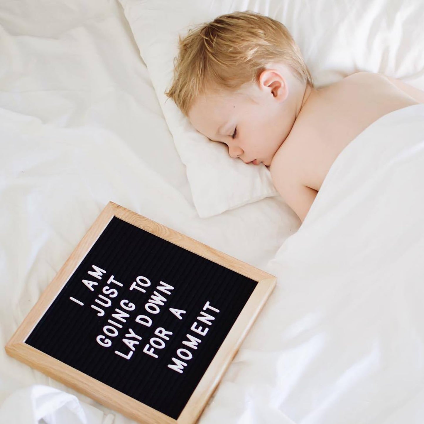 Felt Letter Board with Letters Changeable, Frame Wooden Message Board, Numbers, Symbols & Letters 340 Piece, Tripod Stand, for Baby Announcements, Milestones, Tabletop Decor, Wedding Party Decor