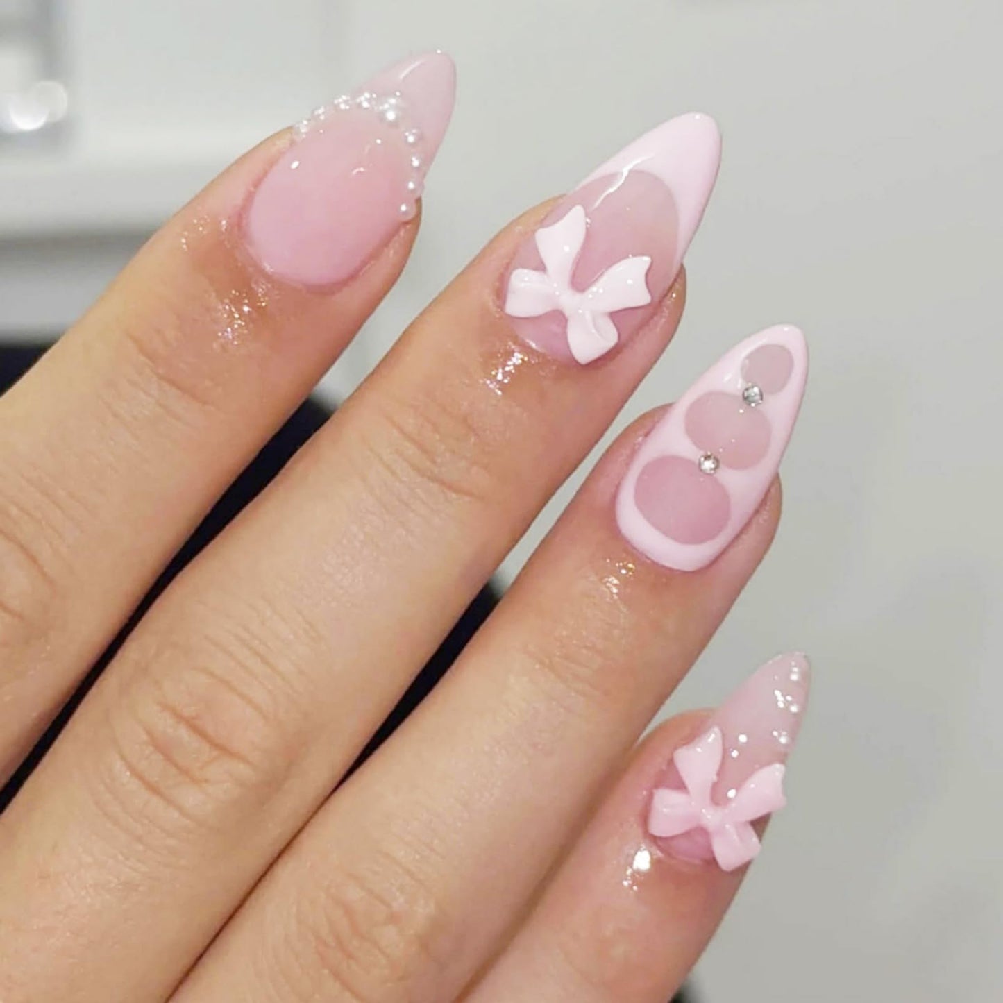 Octoswave Medium Press on Nails Almond Fake Nails Bow Artificial Nail Pearl Charm Stick on Nail for Women 24pcs