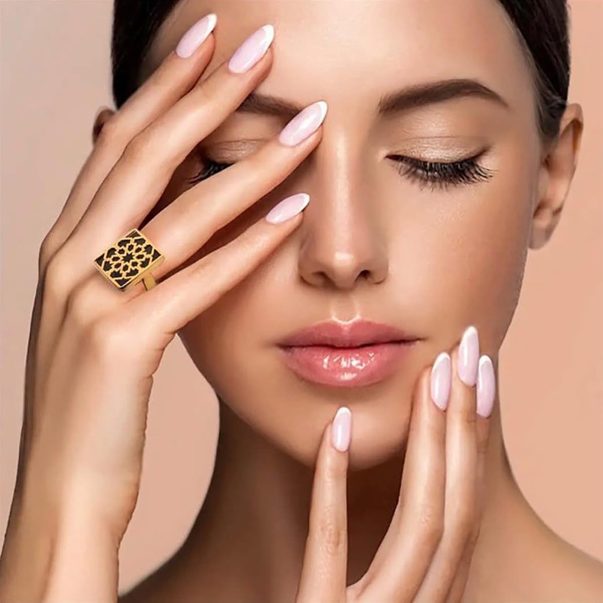24Pcs Summer Press on Nails Short Oval Fake Nails QUNQINLI False Nails with Colorful Polka Dot Striped Ladybug Designs Acrylic Nails Press ons Full Cover White Glue on Nails Stick on Nail for Women