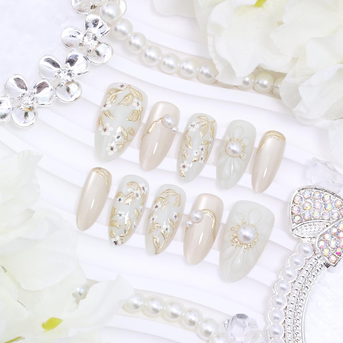 30Pcs Handmade Press on Nails Medium Almond Shape 3D Flower Fake Nails with Chrome Gold Foil Leaves Pearl Designs Nude White Shiny Acrylic Nails Reusable Full Cover Artificial False Nails for Women