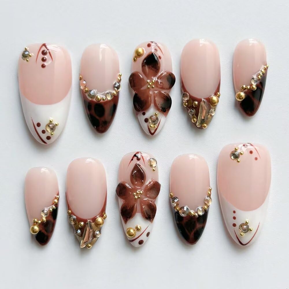 MAGLFELL Handmade Press On Nails 10Pcs Brown Short Almond Fake Nails, 3D Design, Reusable Acrylic press ons - French tip Salon High quality Nails (Size S)