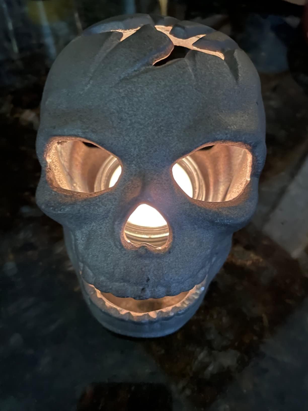 JTRF Fire Pit Skull – Metal Human Skull Fire Log for Fireplaces, Fire Pits & Campfires, Creepy Halloween Decor, Reusable Indoor & Outdoor Accessory