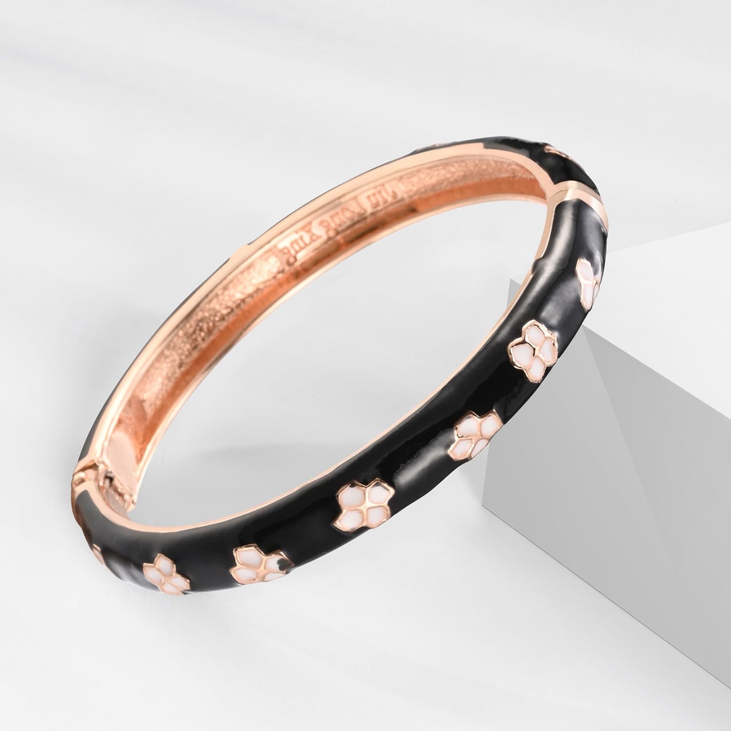 UJOY Vintage Cloisonne Bracelet Beautiful Flower Enamel Hinge Plated Rose Bangles Jewelry for Women's Gifts 88A18 3pcs Black