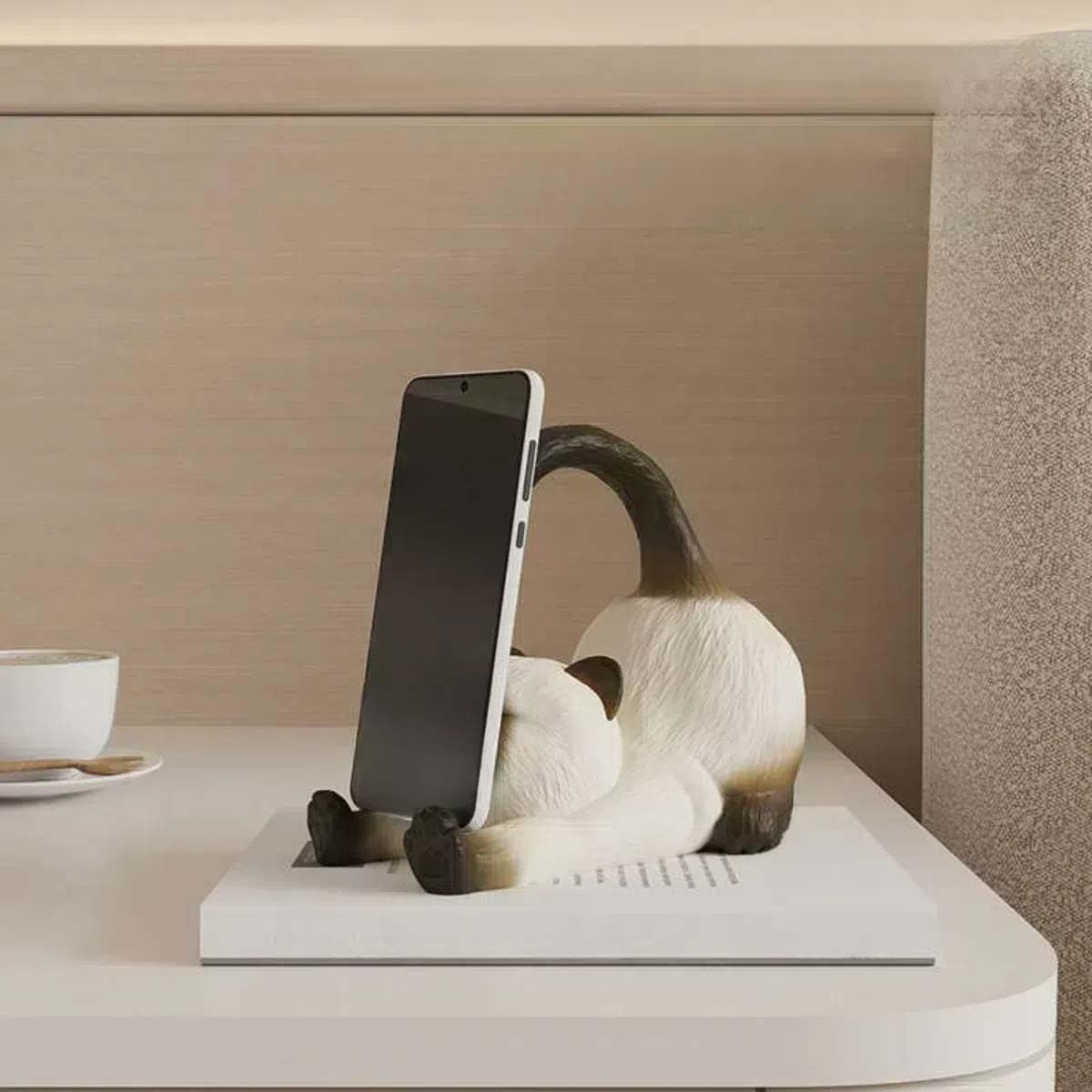 KQCQZ Creative Cute Siamese Cat Phone Holder iPad Stand House Decor and Office Desk Accessory, Birthday Gift for Girls (Cat)
