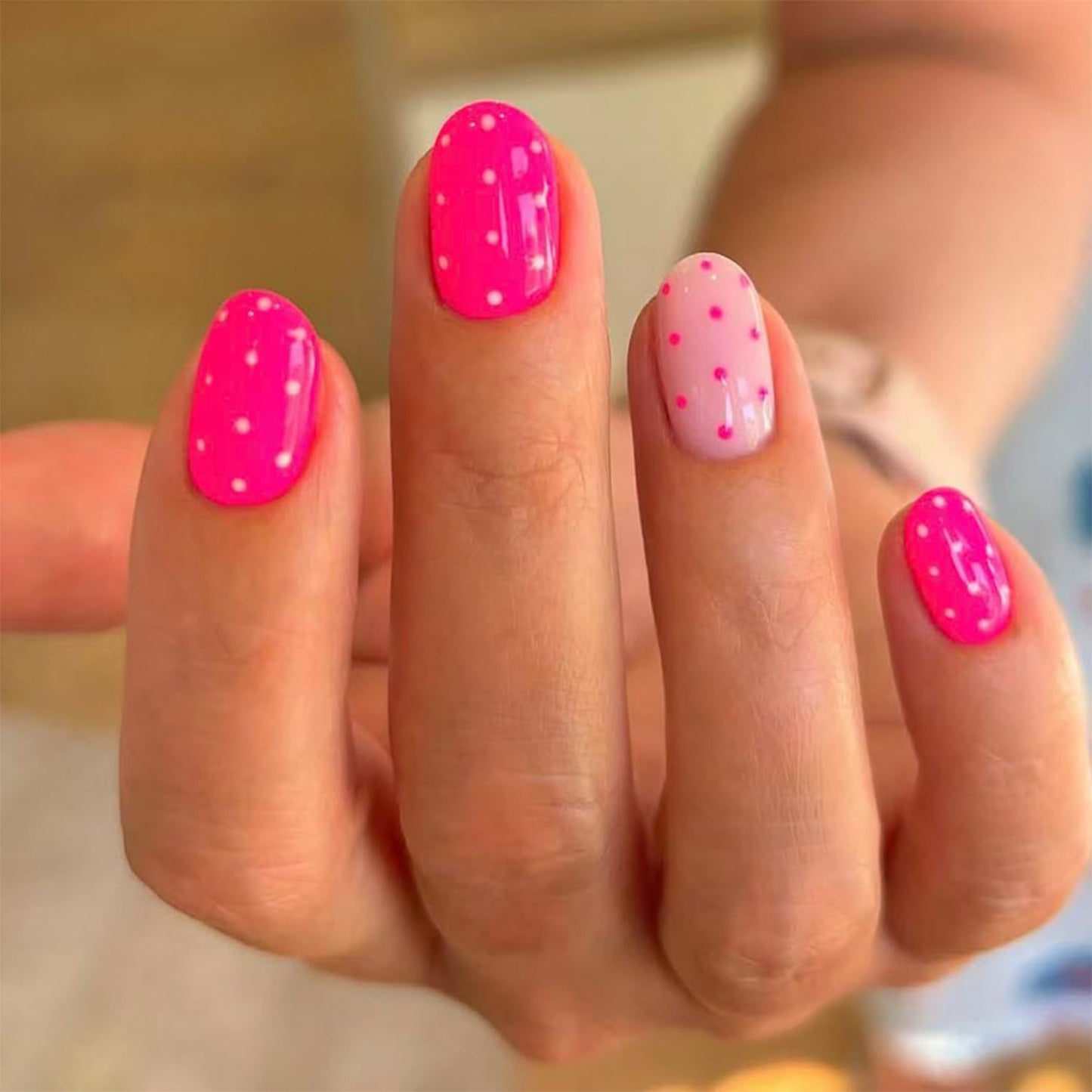 Polka Dot Press on Nails Short Oval Fake Nails with Pink Designs Short Nails Press ons Glossy Full Cover Pink Polka Dot Glue on Nails Reusable Artificial False Nails for Women Manicure