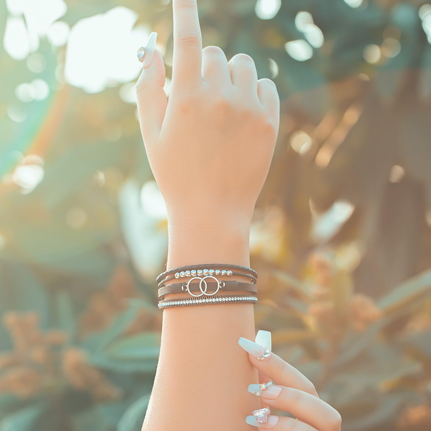 FANCY SHINY Boho Leather Wrap Bracelet Stackable Beaded Infinity Chunky Cuff Bracelets with Magnetic Clasp Western Hippie Outfits Jewelry Gifts for Women(Black)