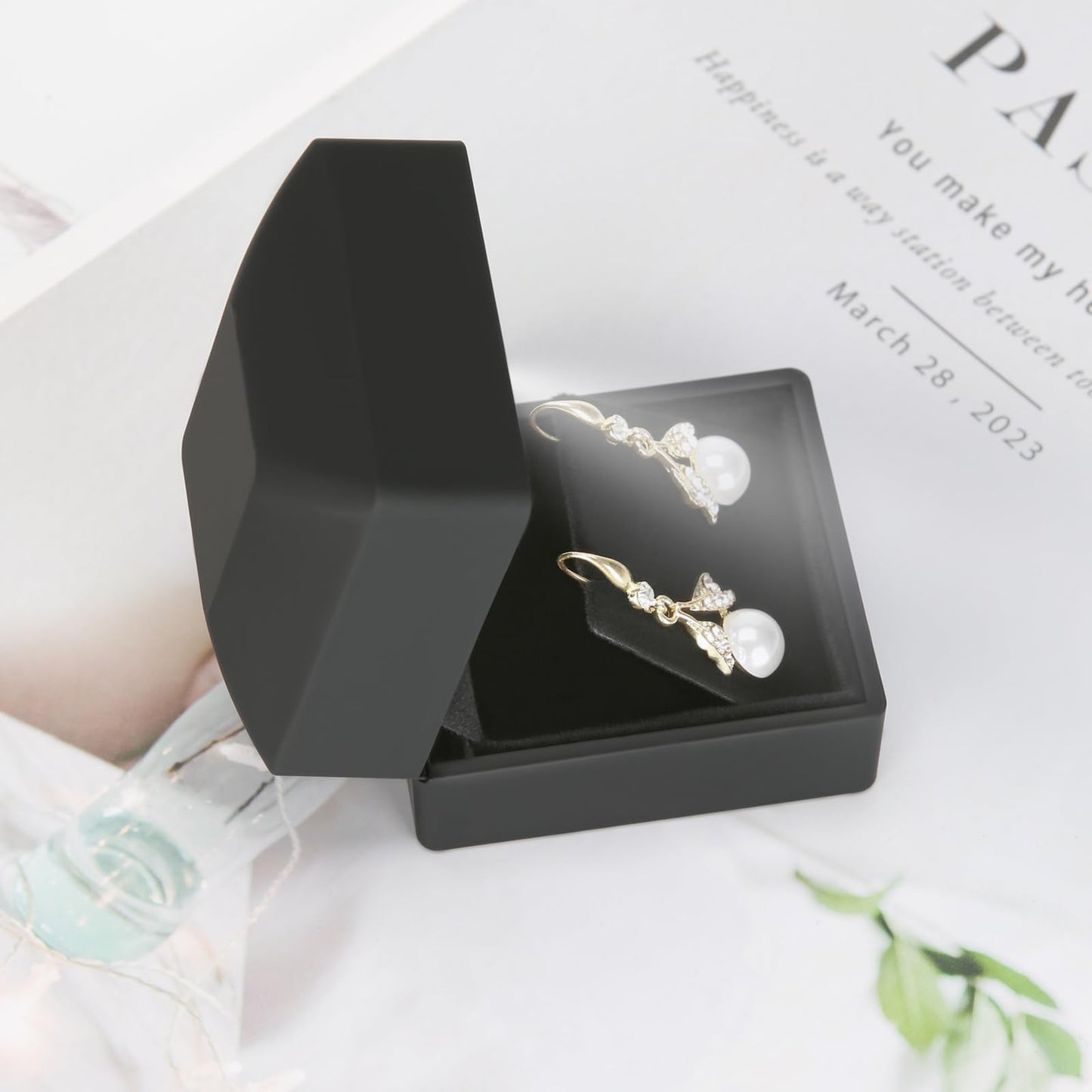 LED Stud Earring Jewelry Gift Box for Proposal, Wedding, Engagement，Birthday Luxury Jewelry Gift Box with LED Light, Jewellry Display Box (Black)