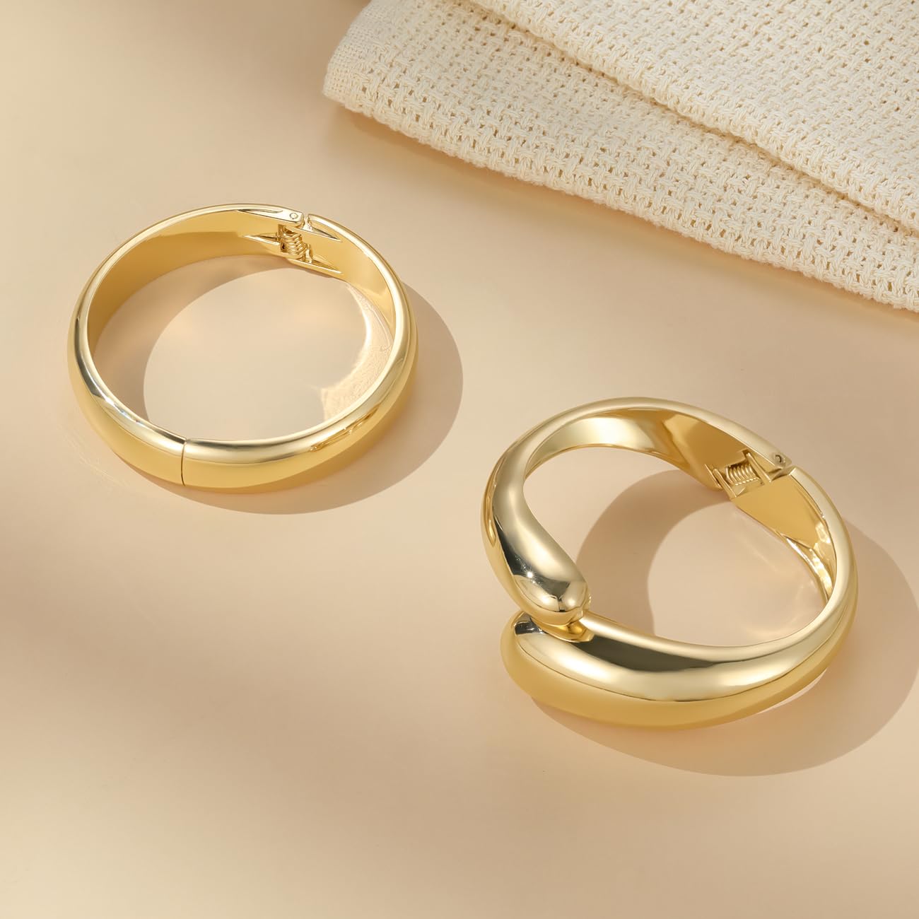 Emibele Gold Bangle Cuff Bracelet Stack, Chunky 18K Gold Plated Teardrop Hinged Thick Bangle Bracelet Set, Non Tarnish Gold Bracelets for Women, 2 Pack