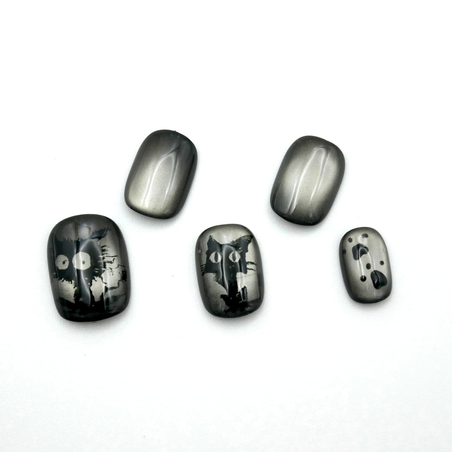 S-Size_Press-On Nails, Short Square Black and Grey with Cat Design, Subtle Office Style