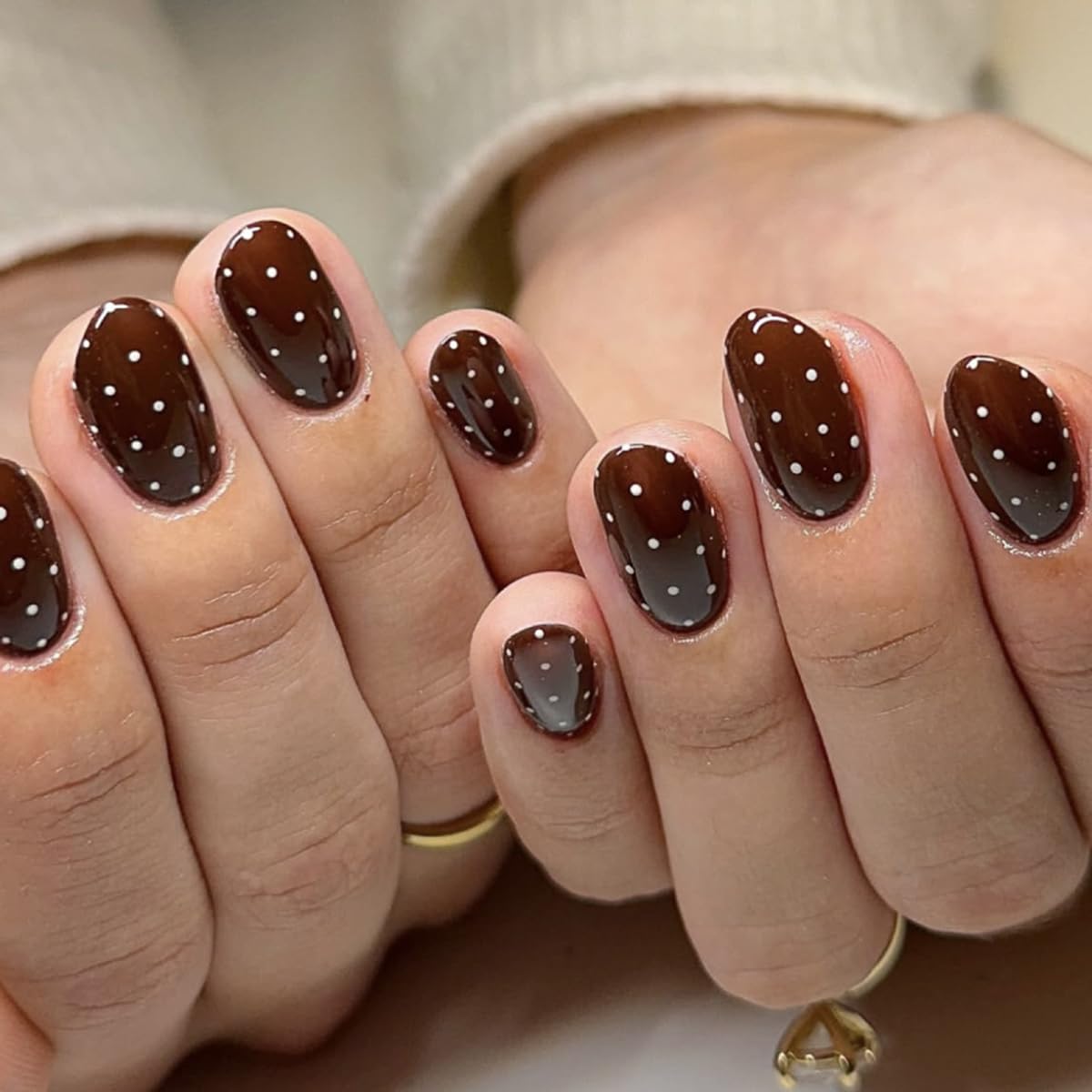 Brown Press on Nails Short Oval Fake Nails White Polka Dot Design Full Cover Glossy Glue on Nails for Women 24PCS