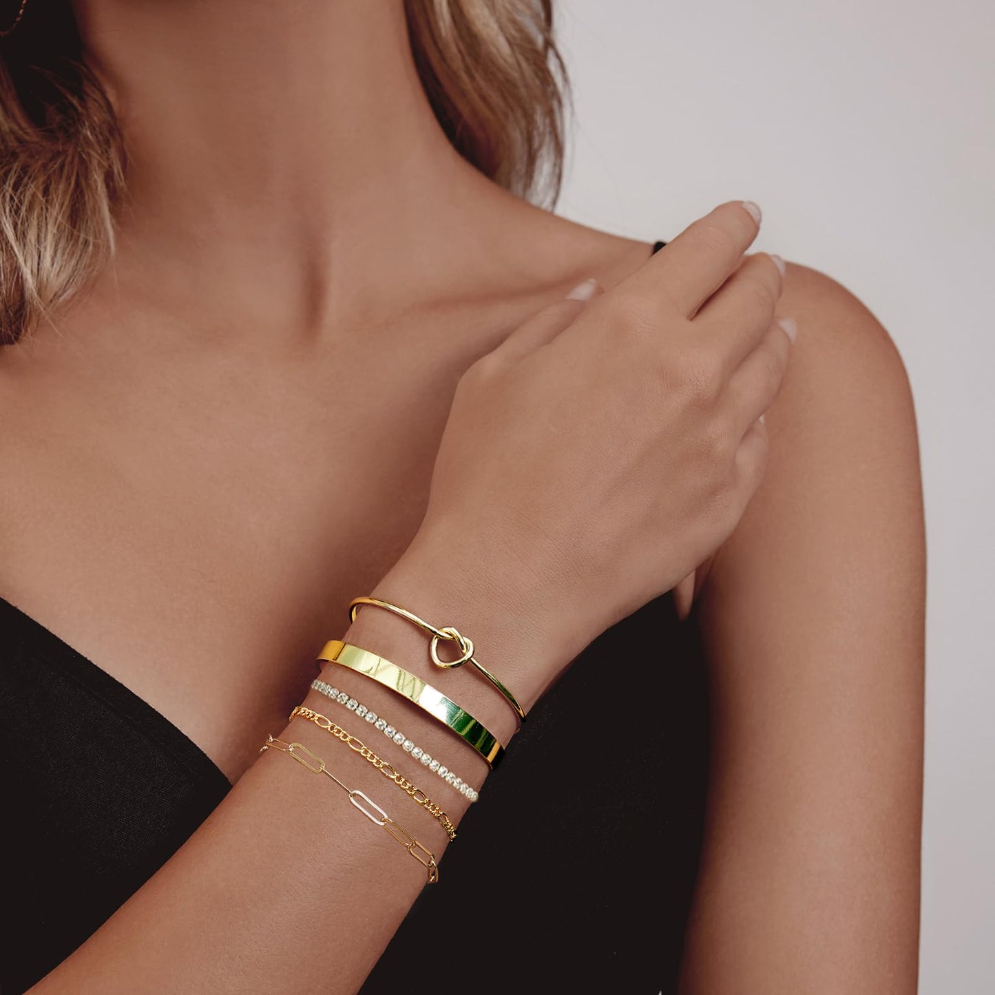 HERIER Gold Bangle Bracelets Stack for Women 14K Gold Plated Cuff Bracelet Non Tarnish Set Gold Jewelry for Women Trendy