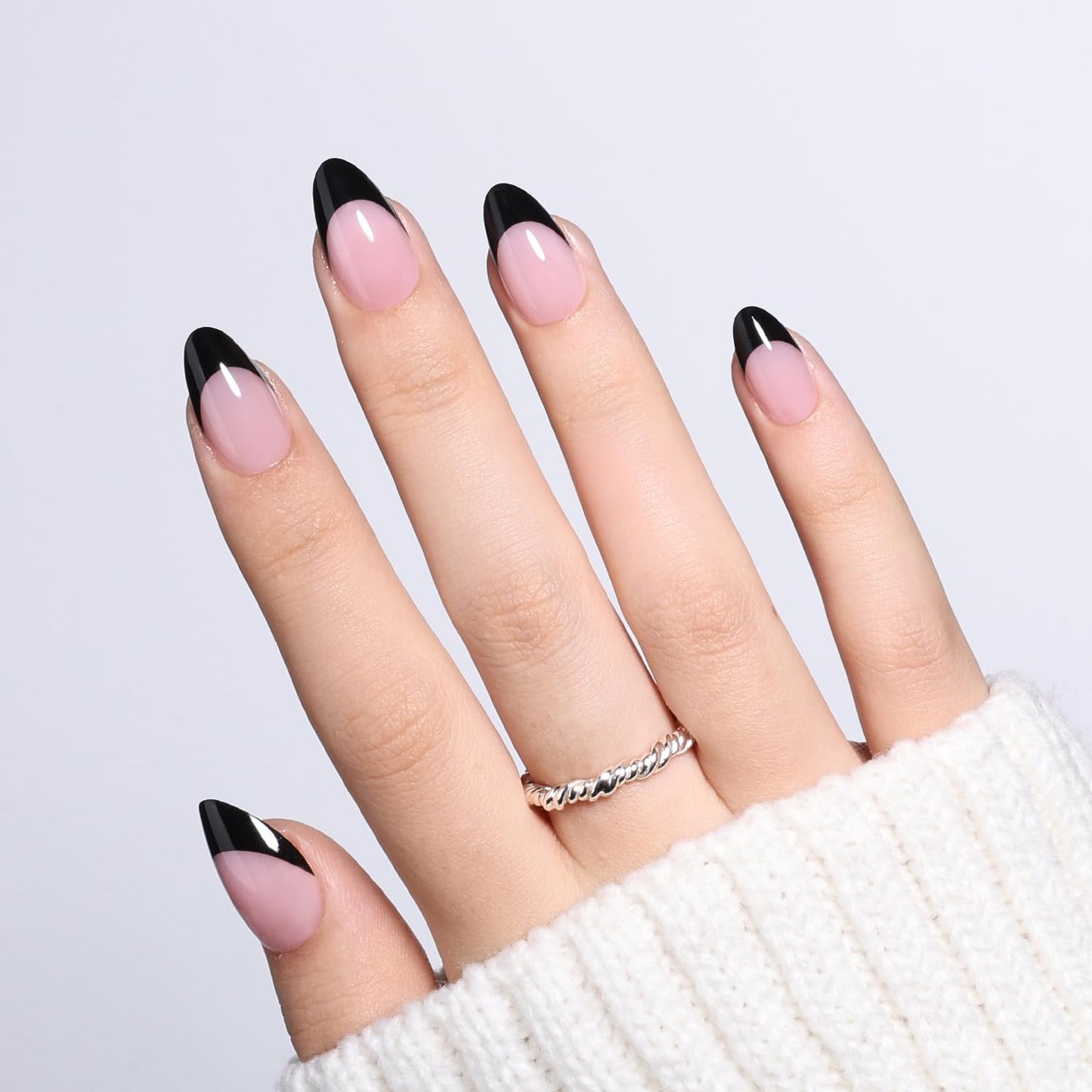 Leefrei Black French Tip Press on Nails - Short Almond Black Tips Nails, Reusable Glossy Fake Nails Press ons for Women, 32 Pieces in 16 Sizes False Nails Kit with Glue, Blush Noir