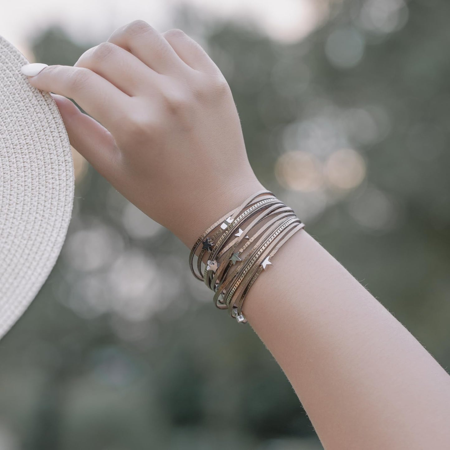 FANCY SHINY Leather Wrap Star Bracelet Boho Bangle Bracelets for Women Trendy Stackable Cute Star Bracelet with Magnetic Clasp(Bronze)