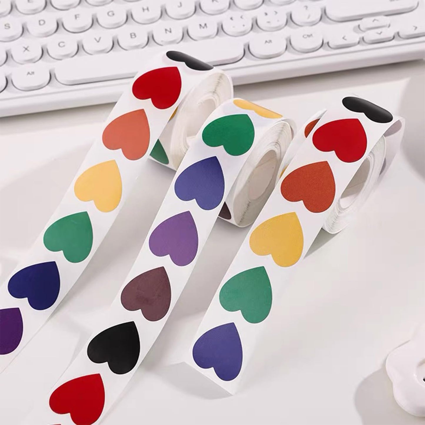 Yucenora 500 Pcs Heart Stickers, 1 Inch Colorful Cute Love Labels for Envelopes, Wedding, Crafting, Scrapbooking, Gift Card (Multicolor)