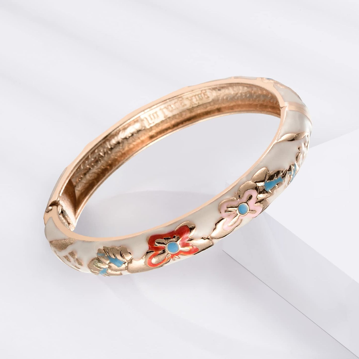 UJOY Fashion Cloisonne Bangle Jewelry Hollowed Handmade Butterfly Enamel Gifts Cuff Open Bracelet Bangles for Women Gilrs 88A09 White