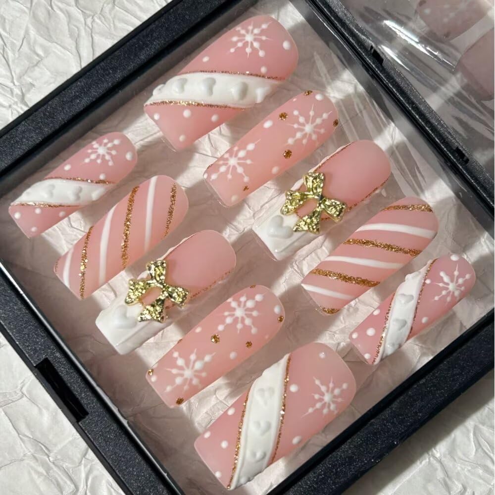 MAGLFELL Press On Nails Handmade Square Fake Nails, Painting Snowflakes and Gold Plated Bow Design,10 Pcs Reusable ABS Material Acrylic Fingernail Tip Salon Artificial Nails Kit (Size M)