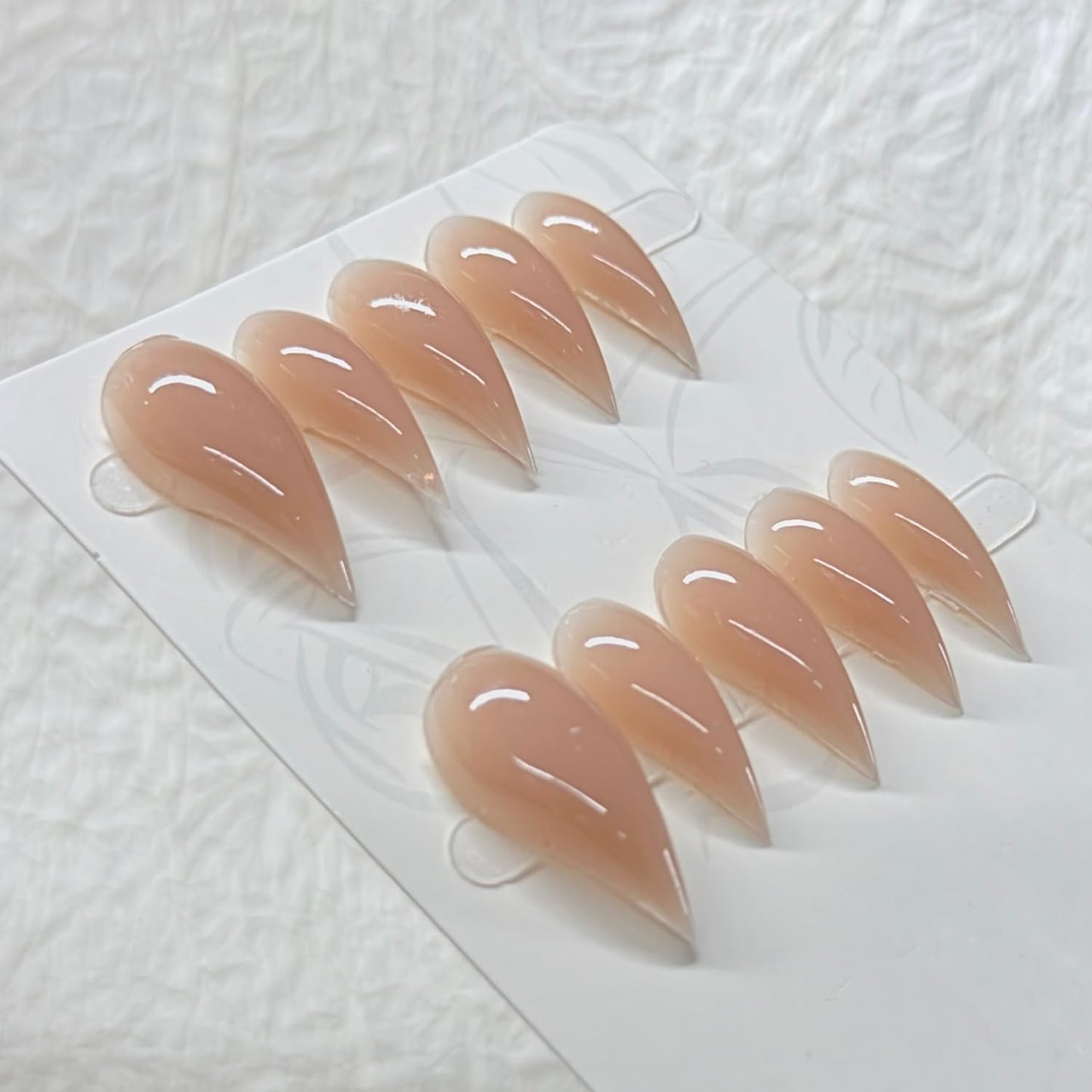 10 Pcs Luxury Medium Press on Nails Curved Stiletto Handmade Nails Press Ons Full Cover Glossy Dragon Claw Nude False Nails Reusable Acrylic Eagle Claw Stick on Nail for Women(Size M)