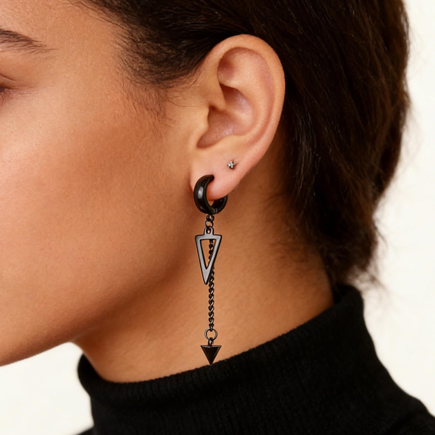 Fusamk Punk Rock Stainless Steel Triangle Ear Clip Earrings Spike Long Chain Dangle Earrings(Black)