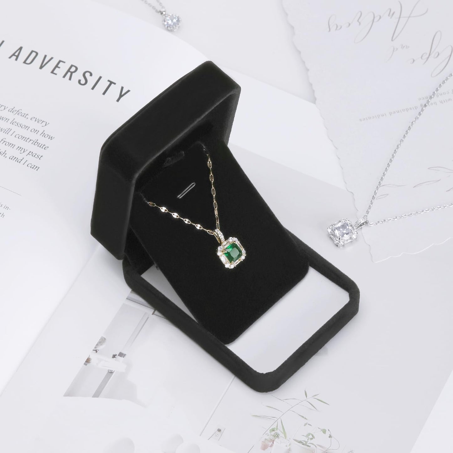 KUKUVR 2 Pieces Classic Velvet Necklace Pendant Box for Jewelry Gift, Small Jewellry Storage Display Case for Wedding Engagement Birthday Anniversary