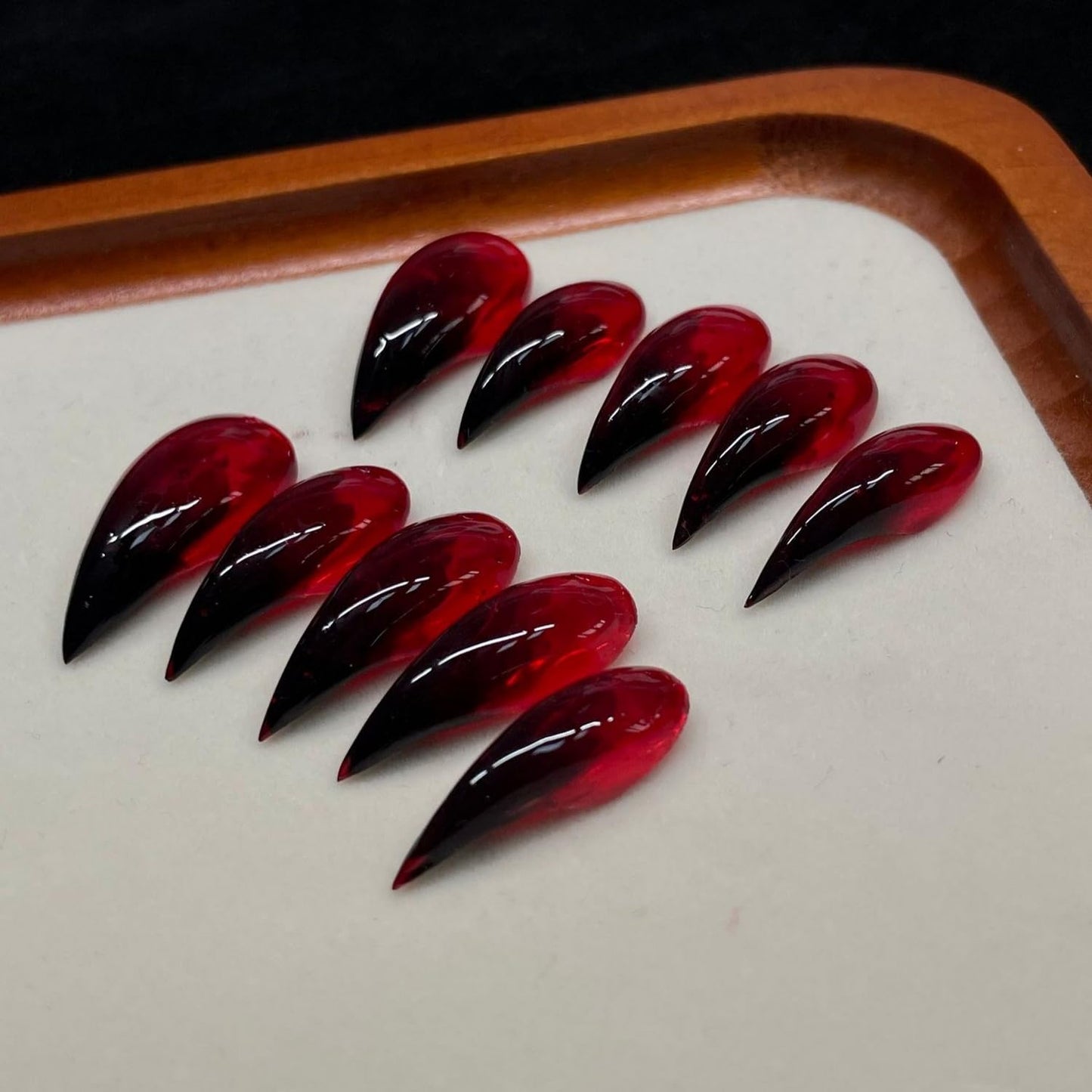 Luxury Handmade Press on Nails Long Stiletto Eagle Claw Curved Fake Nails Red Black Gradient Acrylic Nails with Eagle Claw Designs Extra Curved Thick False Nail Dragon Claw Stick on Nails for Women（S）