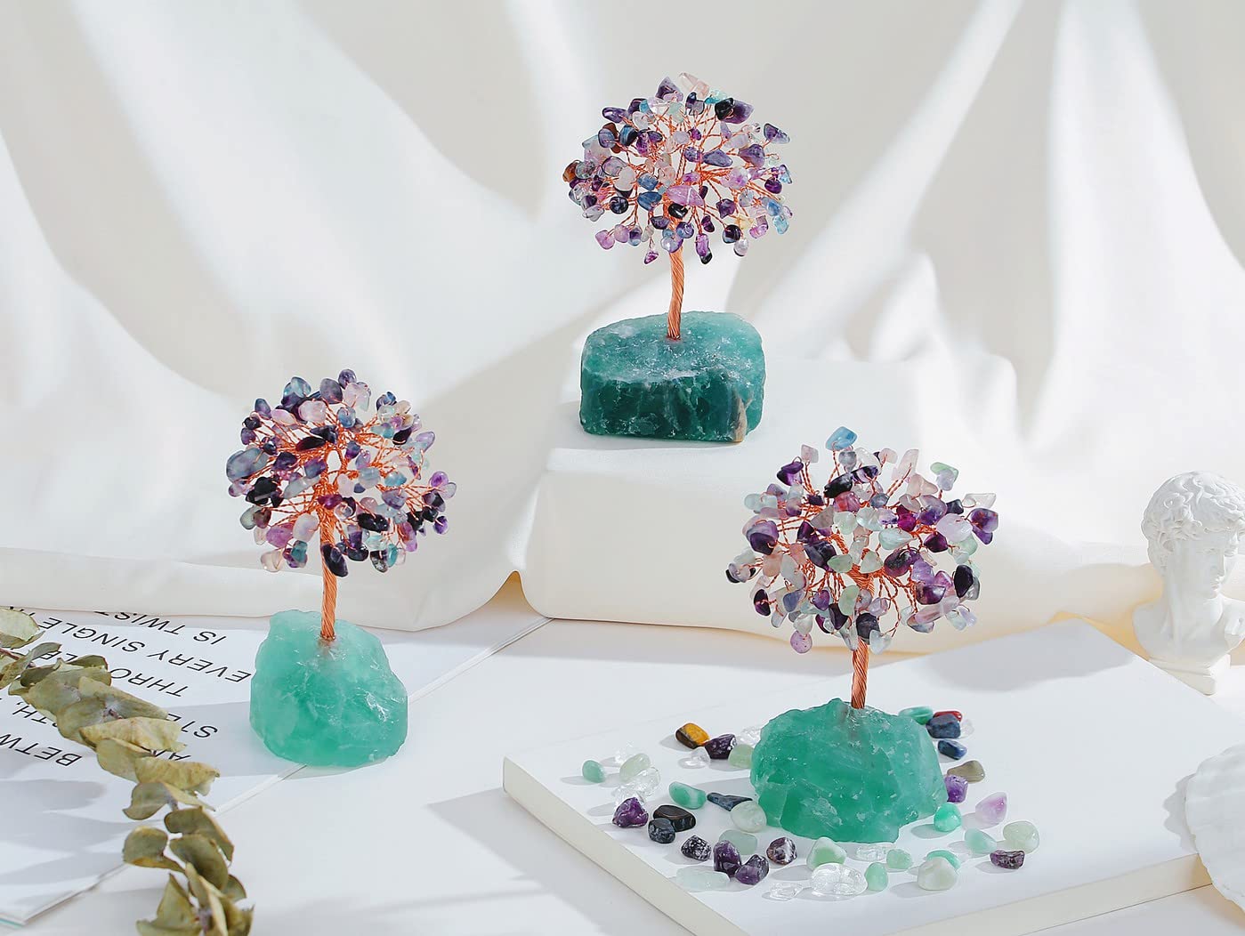 QINJIEJIE Fluorite Crystal Tree Healing Crystals Gemstone Tree Natural Stone Base Copper Wire Life Tree Money Tree Energy Desk Decor Spiritual Gifts Meditation