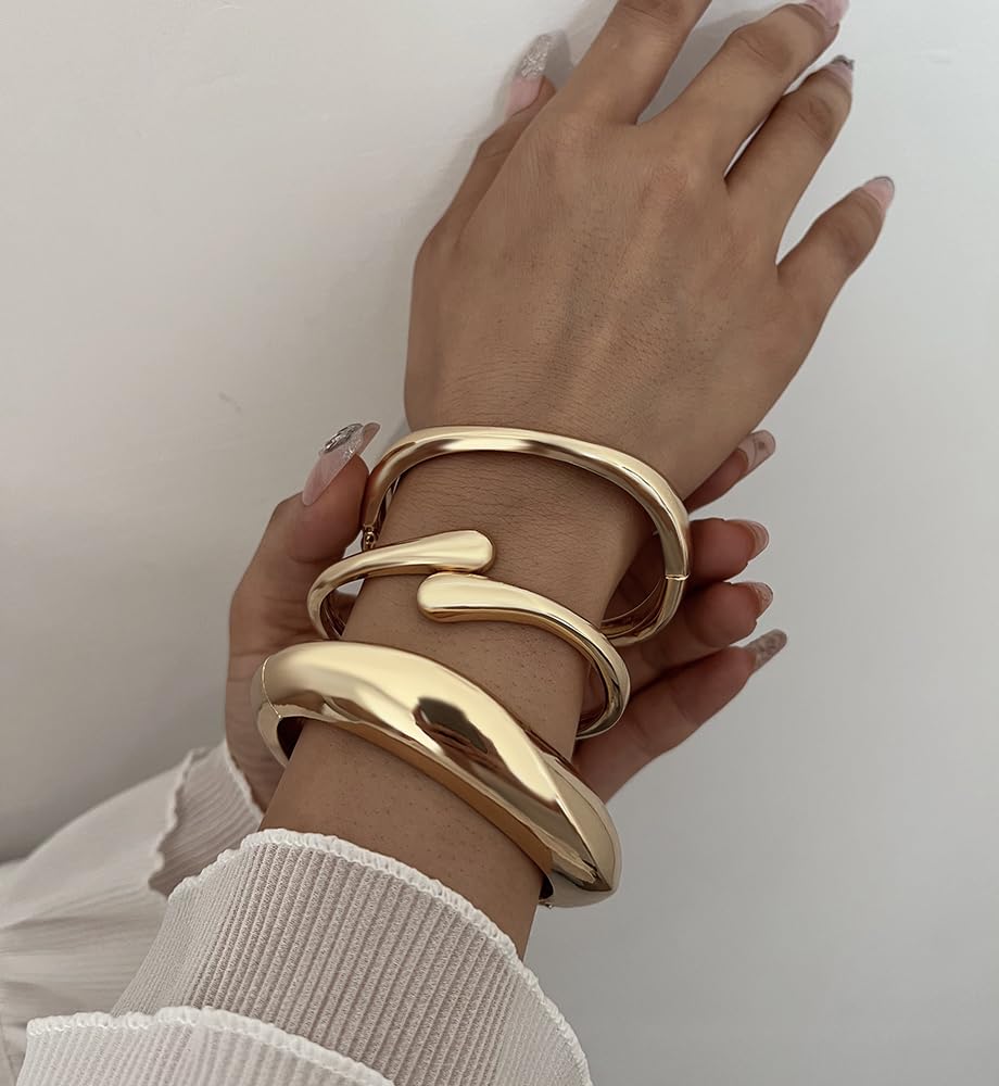 Chunky Gold Bangle Bracelets for Women, Dainty 14k Gold Plated Big Stackable Bangles Set, Trendy Statement Cuff Bracelet Stack Fashion Jewelry Gifts (Gold)