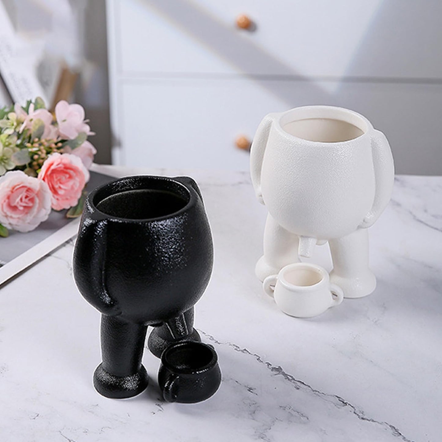 Gsycle Funny Peeing Plant Pot, Creative Ceramic Succulent Planter for Home Office Desk, Unique Little Man Pissing Flower Pot with Small Watering Can, White