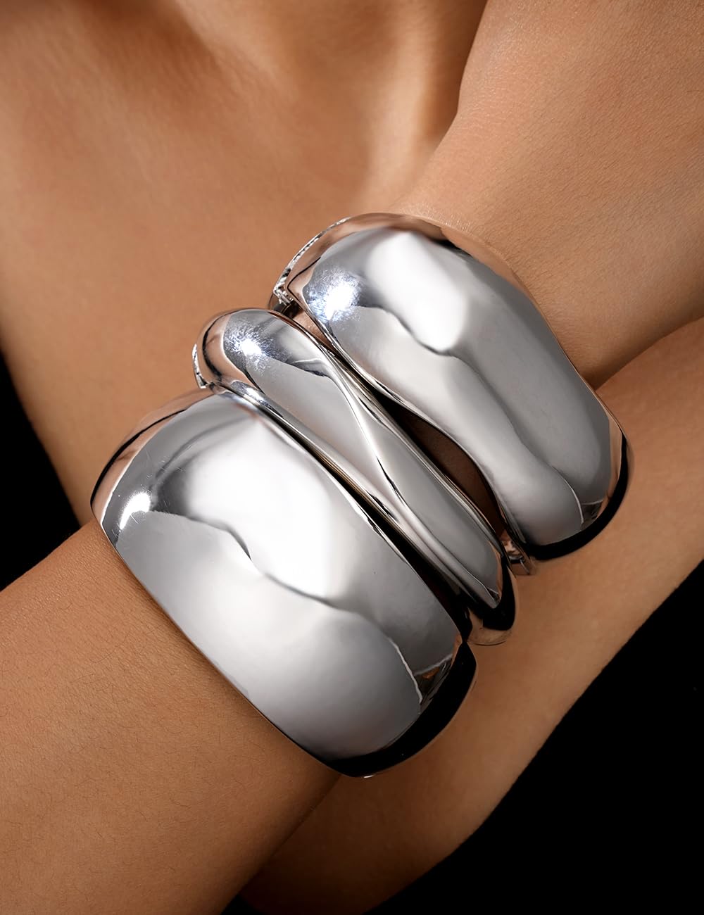 Chunky Silver Bangle Bracelets for Women, Dainty 14k Plated Big Stackable Bangles Set, Trendy Statement Cuff Bracelet Stack Fashion Jewelry Gifts (3 Silver chunky bangles)