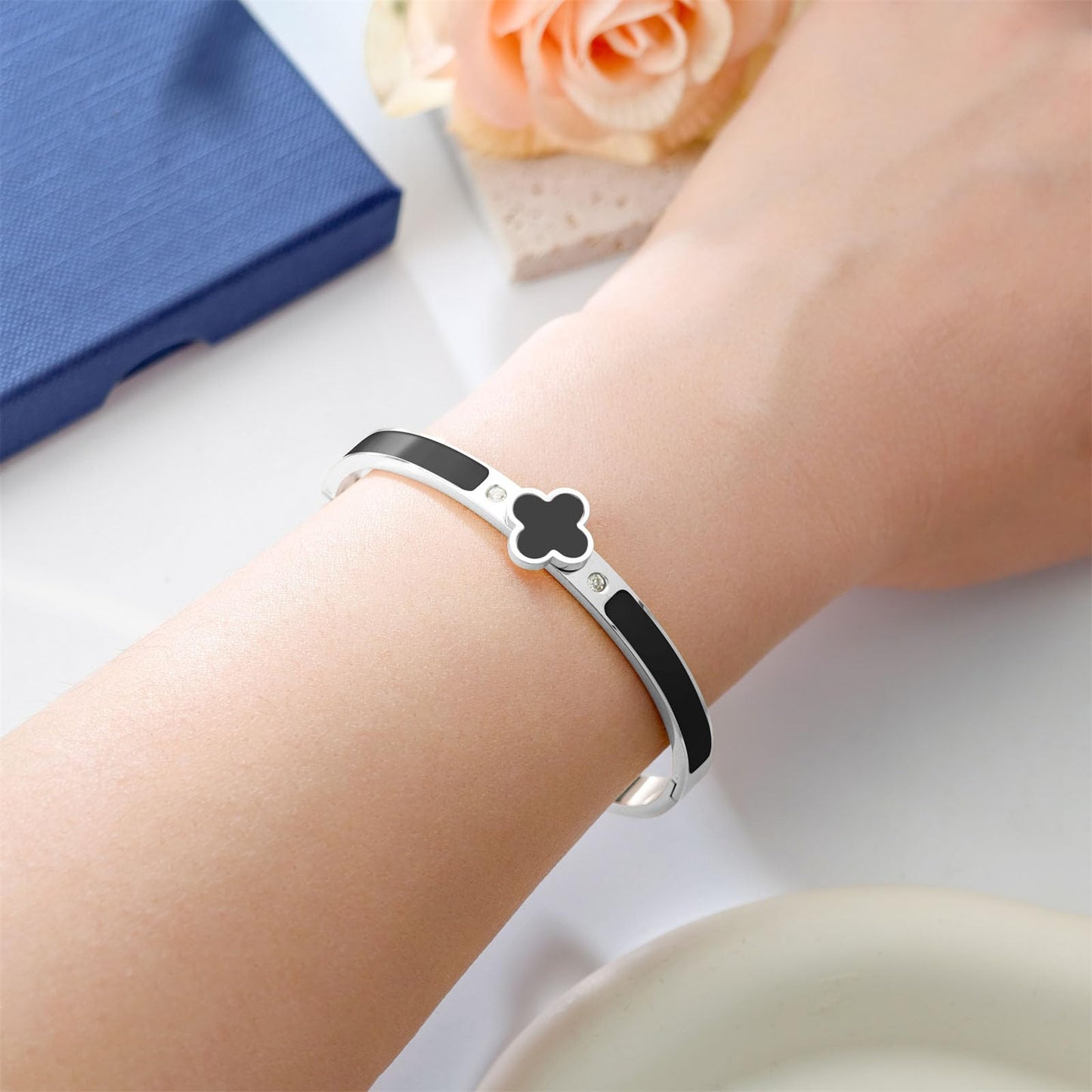 KYJAC 18k Gold Plated Stainless Steel Four Leaf Clover Bracelet for Women - Non-Tarnish, Precision Polished Chunky Oval Bangle in Black, White, Pink, Red Clover Bangle (Silver Black)