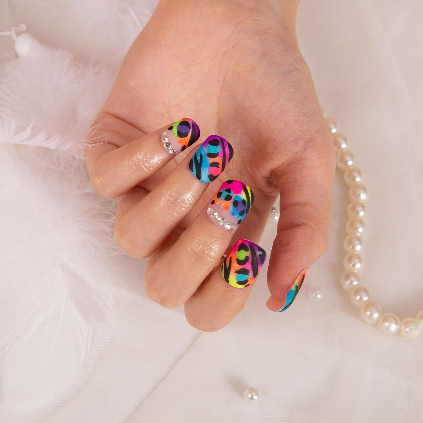 LOVFUL Press on Nails Illusion| Handmade with Full Covered Crystals | Reusable Fake Nails | Square Short 0.8 in | H123-L