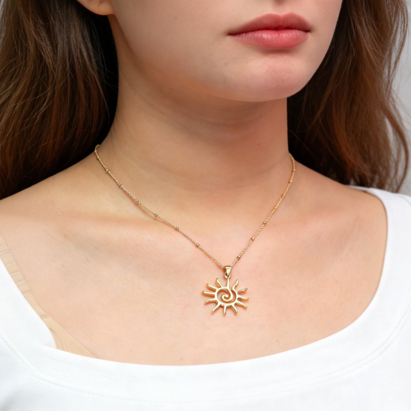 MAIKERDER Sun Necklace, 14K Gold Plated Sun Pendant Necklaces for Women Non Tarnish 16 Inches