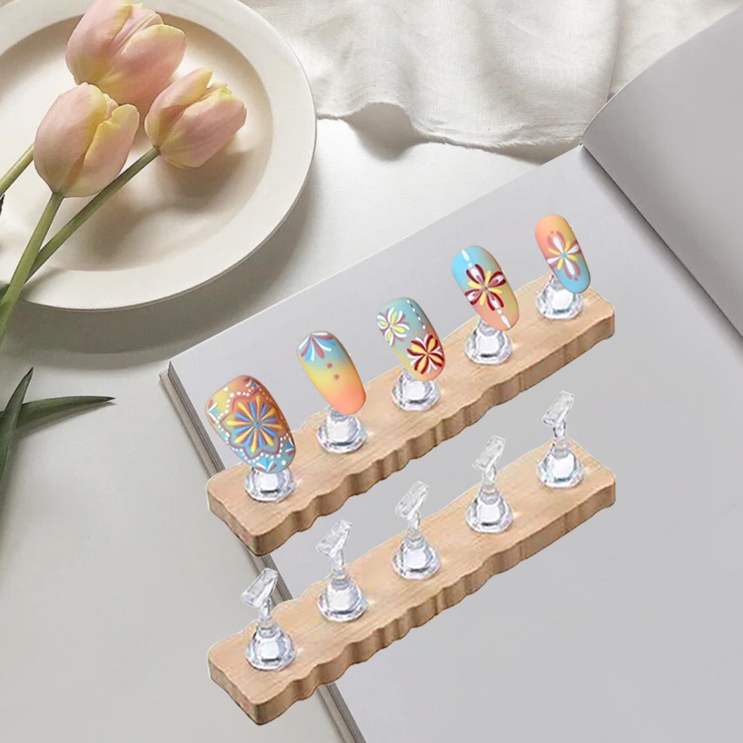 39Pcs Nail Art Brush & Practice Tool Kit, White Nail Art Brushes with Nail Practice Stands & Brush Holder, Professional Manicure Accessories for Nail Art Painting, Sculpting & DIY Manicure