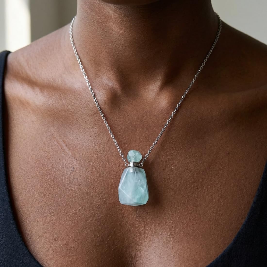 YGLINE Fluorit Essential Oil Crystal Vial Necklace,Essential Oil, Youngliving,Perfume Bottle Necklace