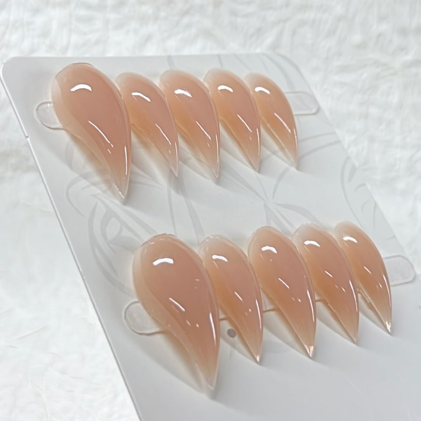 10 Pcs Luxury Medium Press on Nails Curved Stiletto Handmade Nails Press Ons Full Cover Glossy Dragon Claw Nude False Nails Reusable Acrylic Eagle Claw Stick on Nail for Women(Size M)