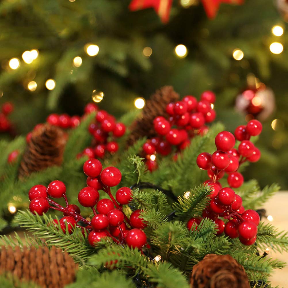 SallyFashion Artificial Red Berries on Wire Stems - 200 Stems with 400 Holly Berries for Christmas Tree, Wreaths, and Crafts