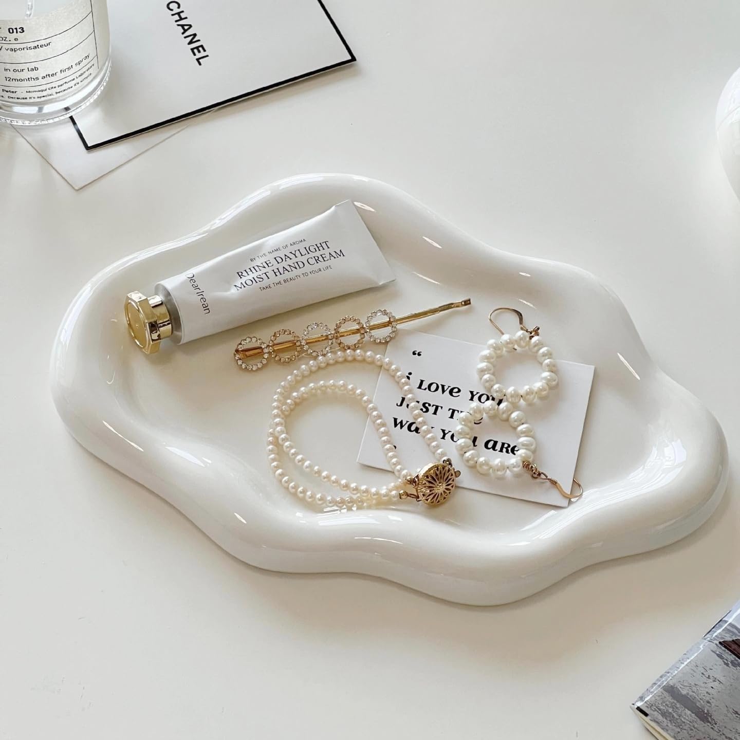 CESTATIVO Jewelry Dish - Trinket & Ring Tray, Ceramic, Aesthetic Vanity Decor - Mother's Day, Christmas, Birthday Gift for Women (White)