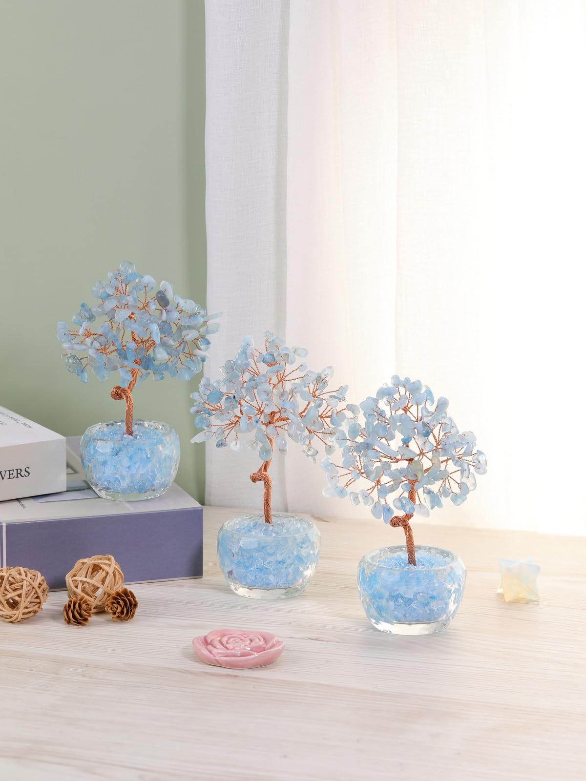 Top Plaza Healing Crystals Aquamarine Crystal Tree with Glass Base Handmade Natural Gemstone Life Tree Mini Bonsai Money Trees Good Luck Home Office Desk Decor