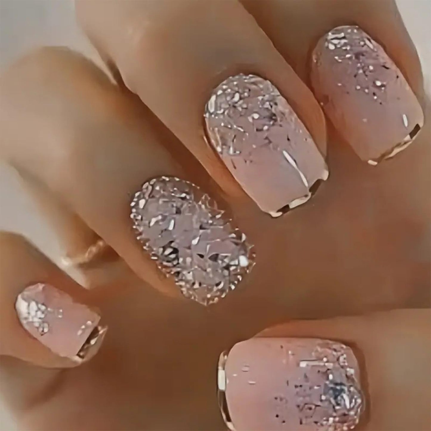 SINHOT Square Press on Nails Medium Fake Nails Glossy Glue on Nails Bling Glitter Acrylic Nails Squoval Artificial Nails Gold French Tip Stick on False Nails with Design 24 pcs