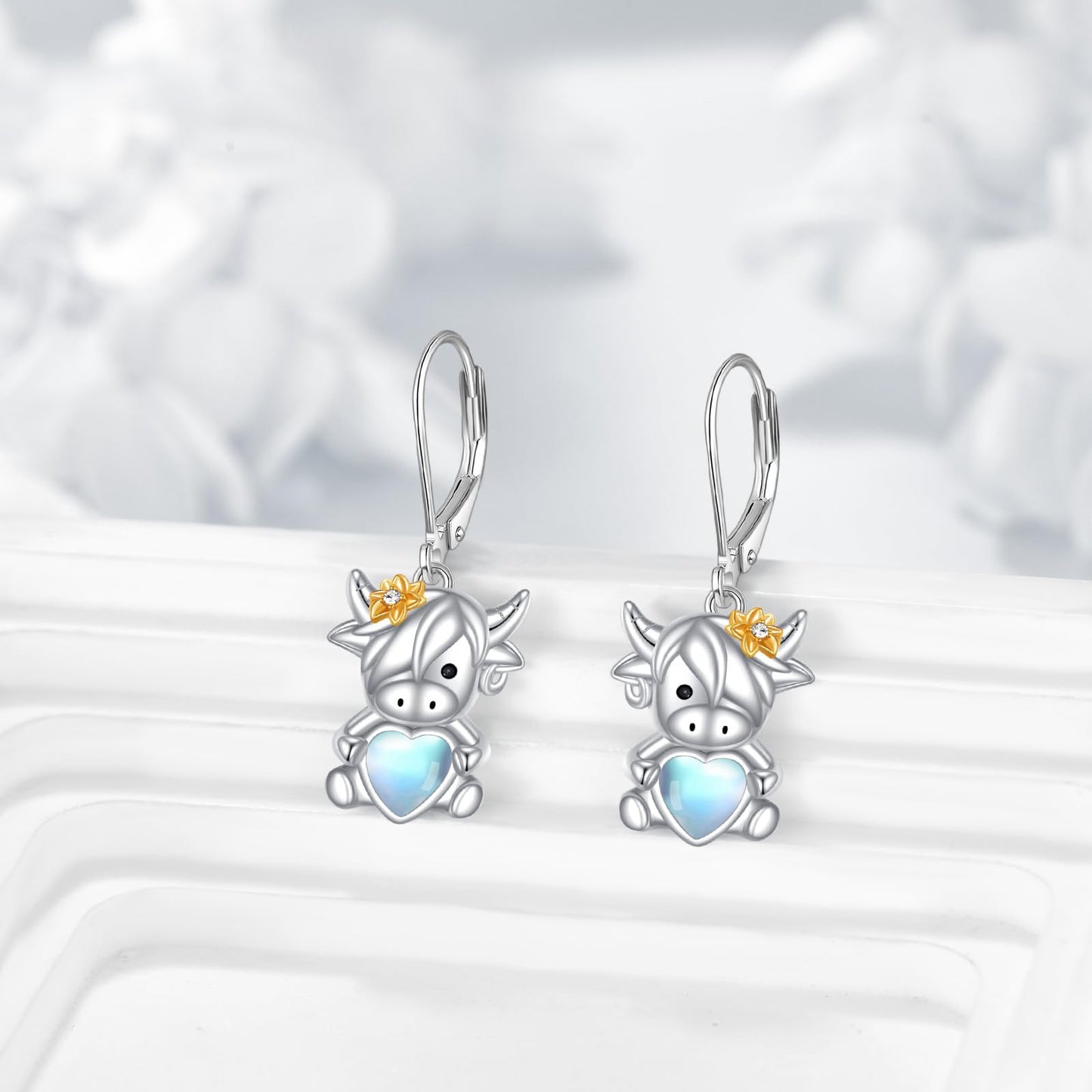 Highland Cow Earrings Sterling Silver Animal Leverback Dangle Earrings Drop Jewelry Birthday Gifts for Women