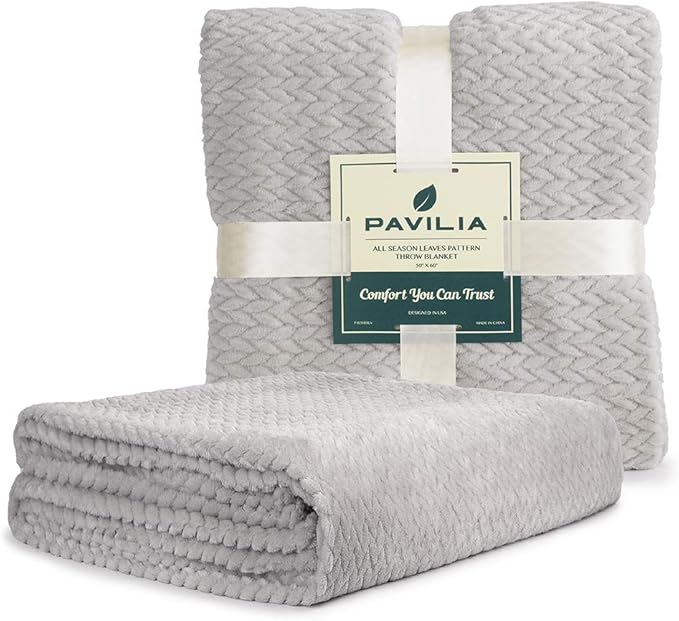 PAVILIA Soft Fleece Light Grey Throw Blanket for Couch, Lightweight Plush Warm Blankets for Bed, Fuzzy Cozy Flannel Blanket Throw for Sofa, Travel, Jacquard Pattern, Light Gray, 50x60 inch