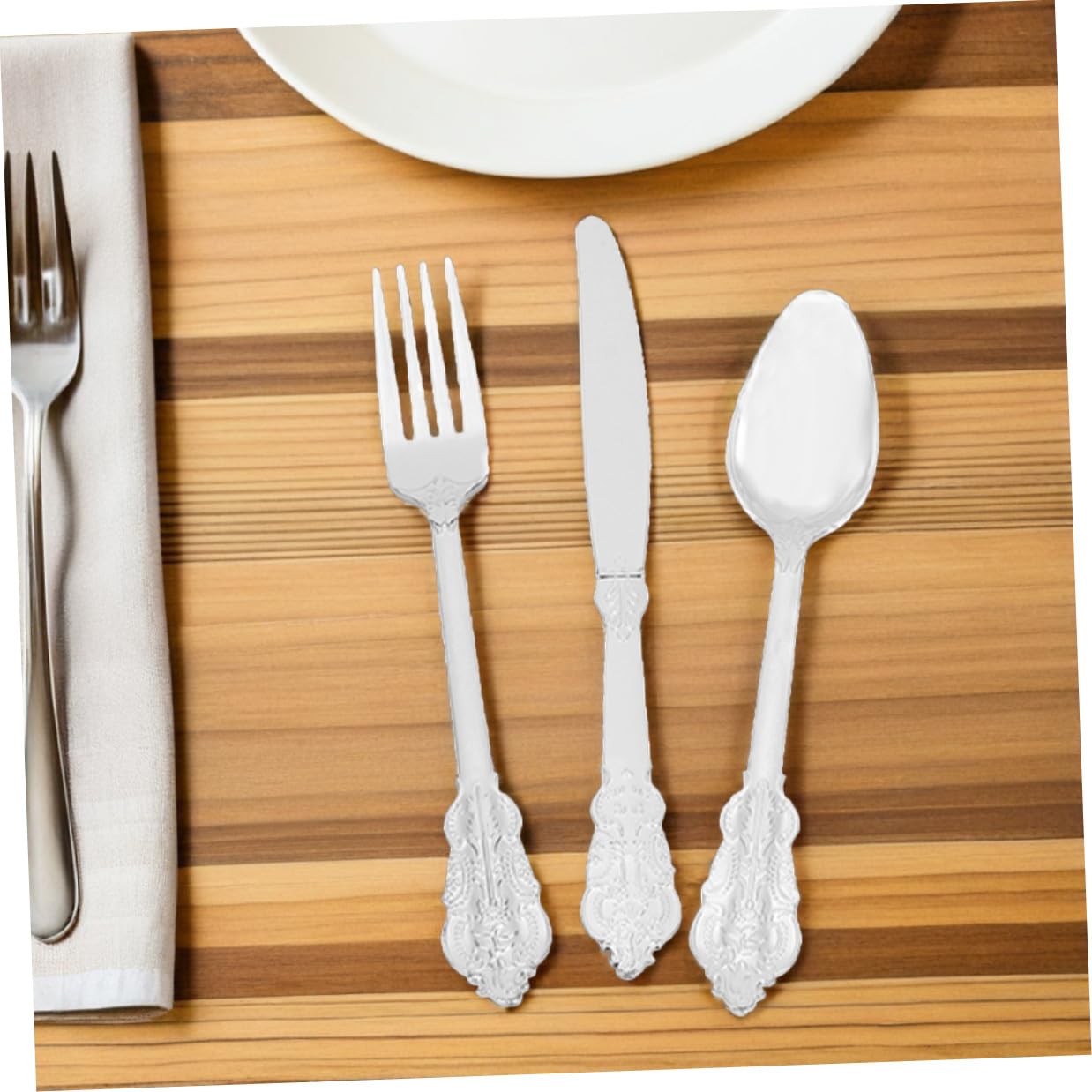VERDANVERSE Disposable Cutlery Set 24 Pieces with Gold Trimmed Forks Spoons Knives, Plastic Picnic Utensil Kit for Parties Camping and Daily Household Use