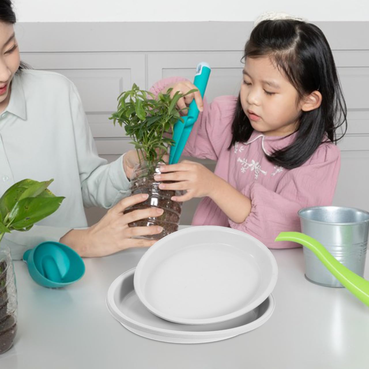 BESPORTBLE 4-Pack Oval Plastic Plant Saucers 11.22X7.28In Water Drip Trays for Indoor Outdoor Flower Pots Decorative Planter Base Trays
