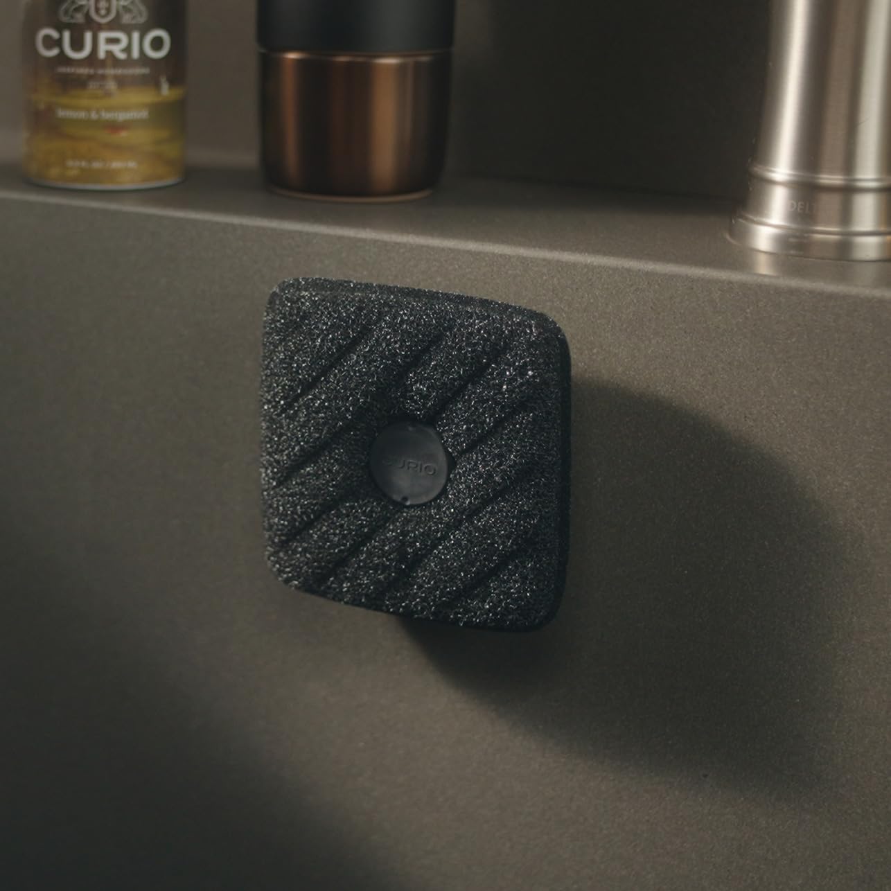 Curio Home Goods Ionic Non-Scratch Dish Sponges with Magnetized Holder, Odor Resistant Synthetic Scrub Sponges, 3 Pack, Black