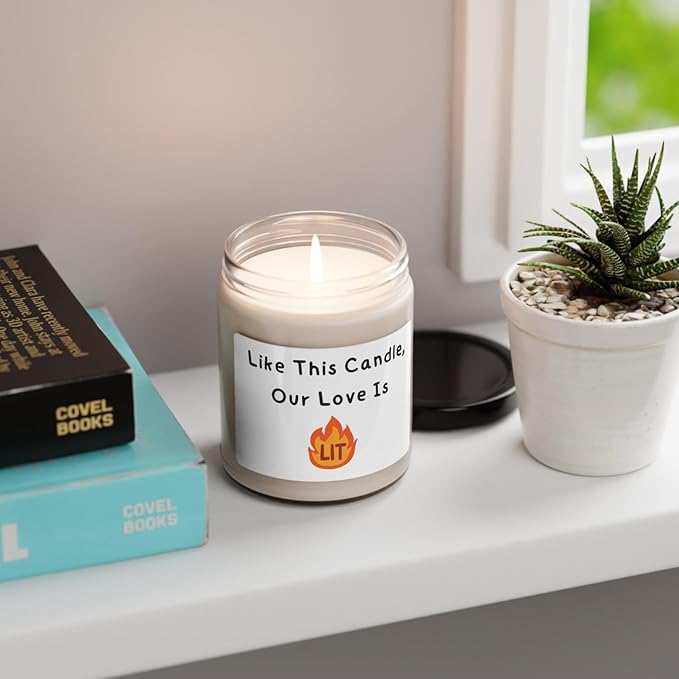 Wedding Candle Gifts for Couples, Funny Gift for Men Women, Engagement Gift for Newlyweds, Gift sFor Husband Wife, Soy Scented Decorative Candle for Boyfriend Fiance Guy Him, Style 1