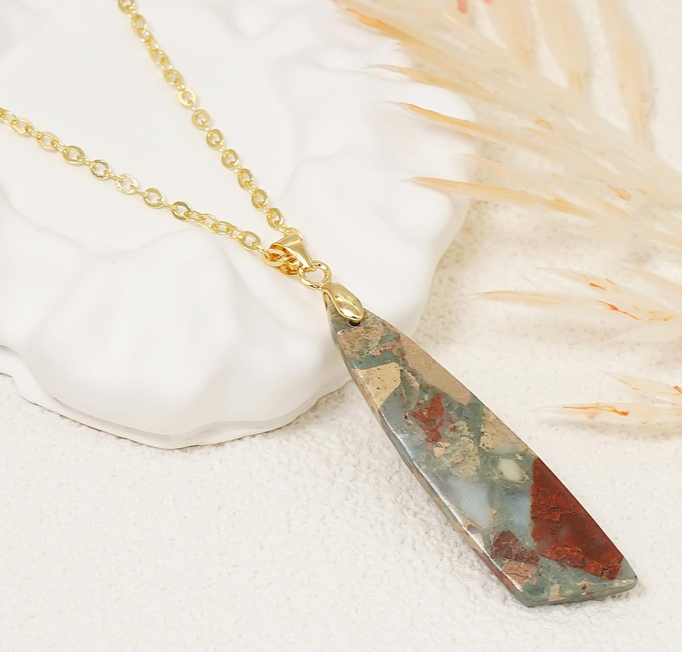 Wovanoo Nature Stone Necklaces for Women Boho Gemstone Pendant Necklace 18K Gold Chain Necklaces Beige Gold