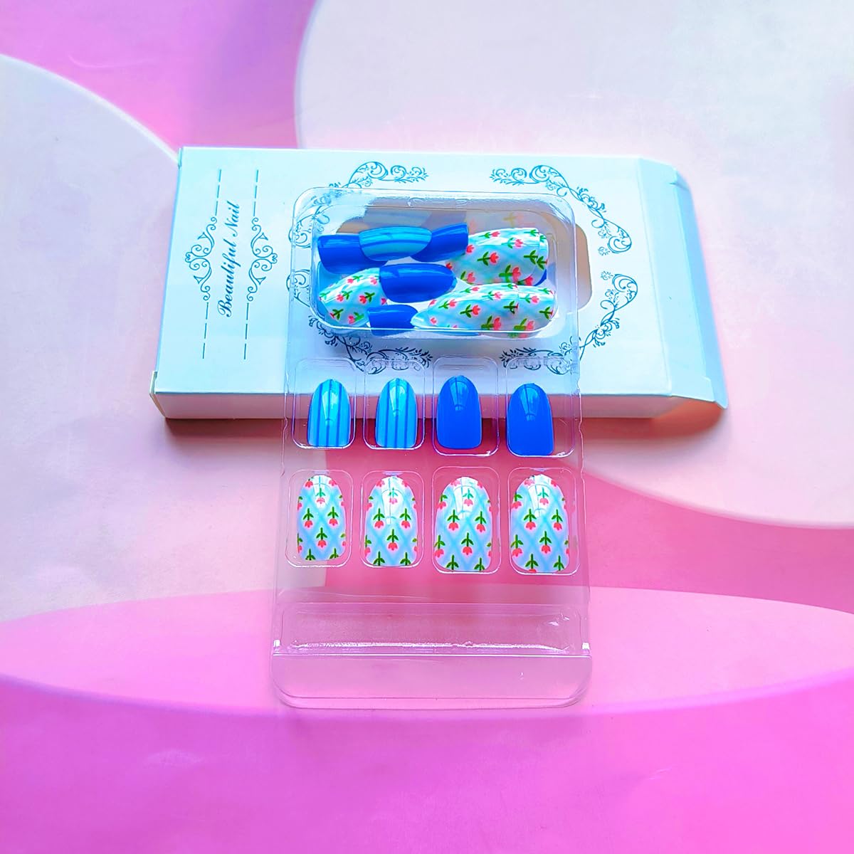 WLGDLH Blue Press on Nails Short Oval Fake Nails, Summer False Nails Press ons Nail Art Tips with Red Flower Stripes Design, White Glossy Finish Glue on Nails Stick on Nail for Women Manicure 24 Pcs