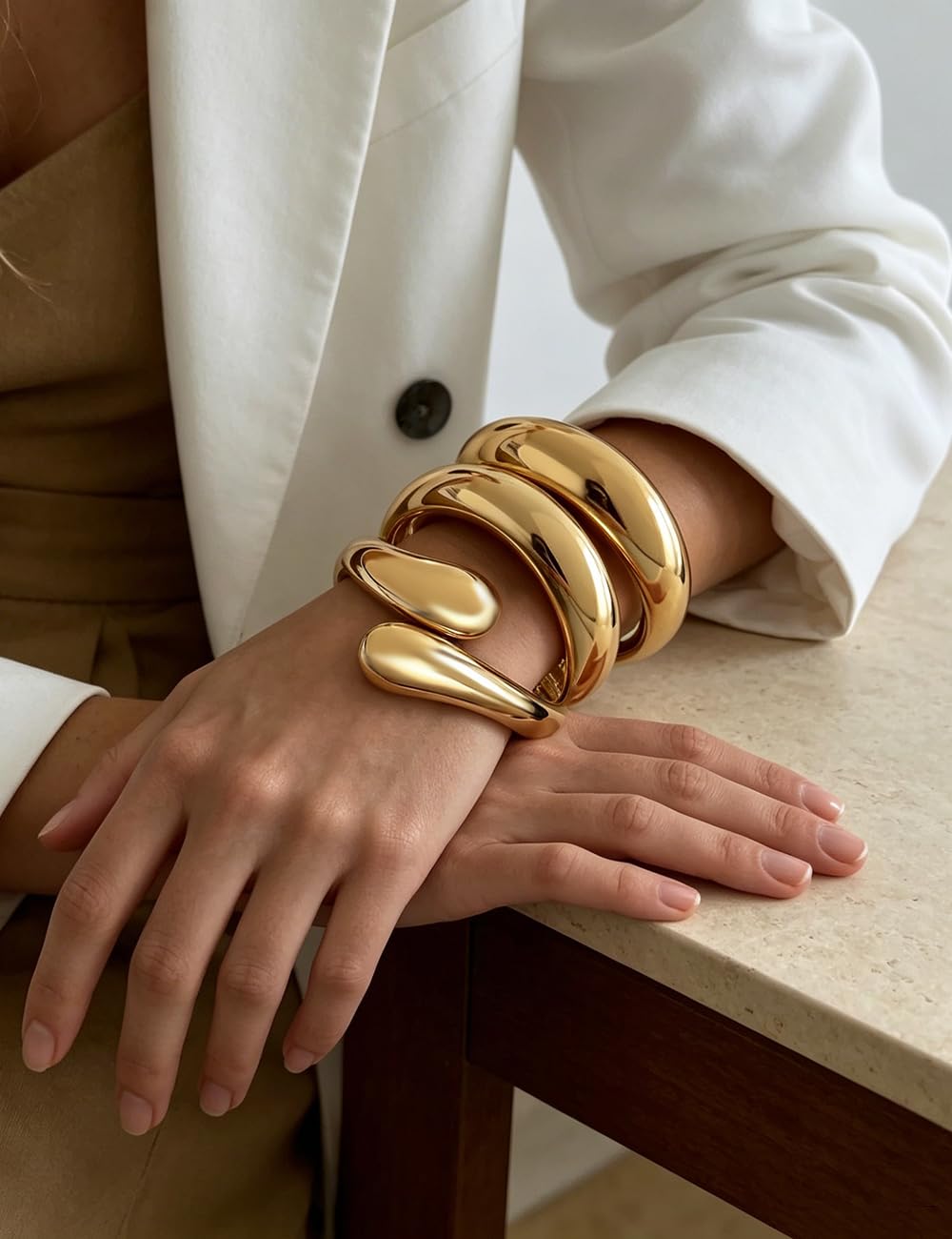 Chunky Gold Bangle Bracelets for Women, Dainty 14k Gold Plated Big Stackable Bangles Set, Trendy Statement Cuff Bracelet Jewelry Prom Wedding Accessories