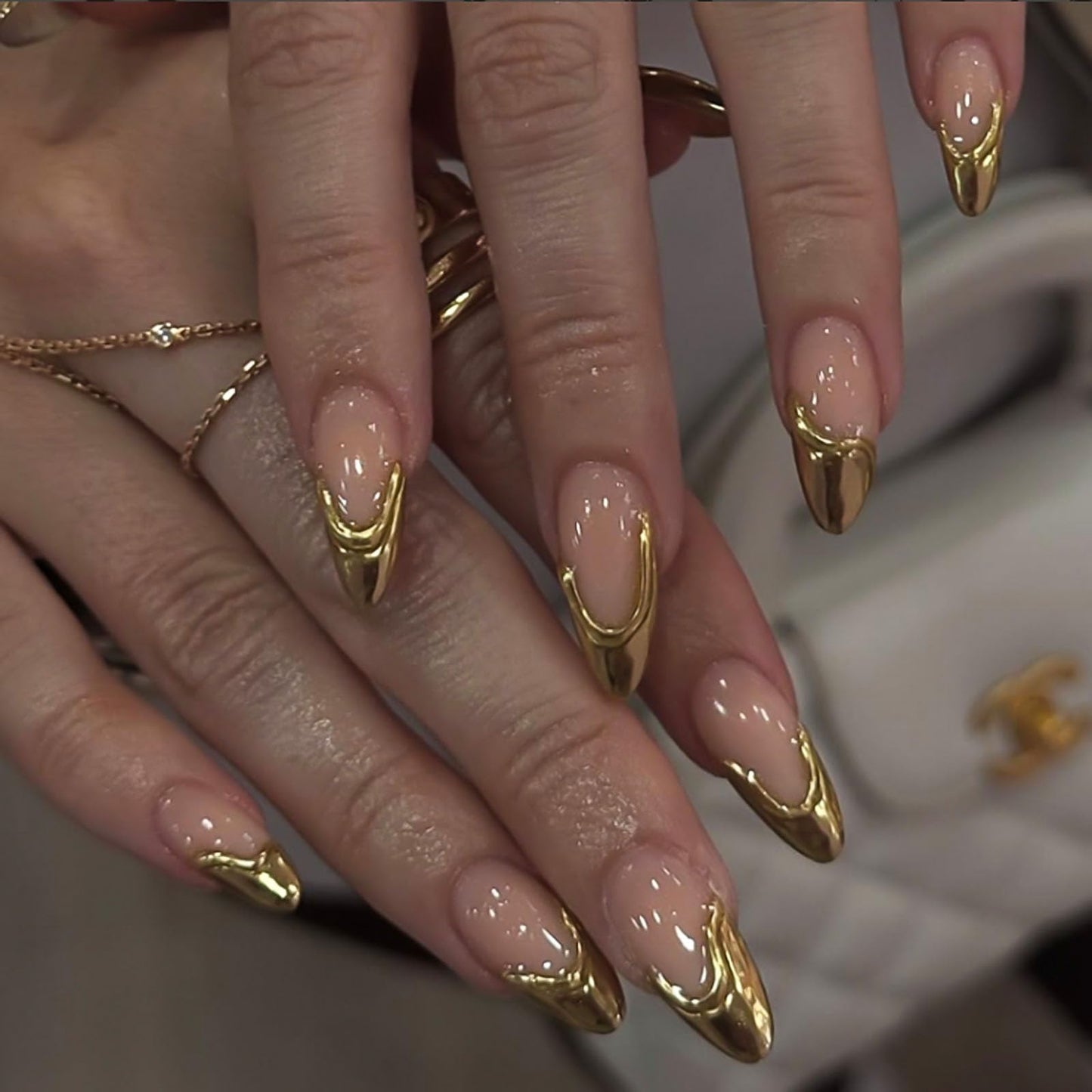RUOKEXIN Almond Press on Nails French Tip Fake Nails Gold False Nails with 3D Designs Medium Length Nail Press ons Sparkly Artificial Nails for Women 24Pcs