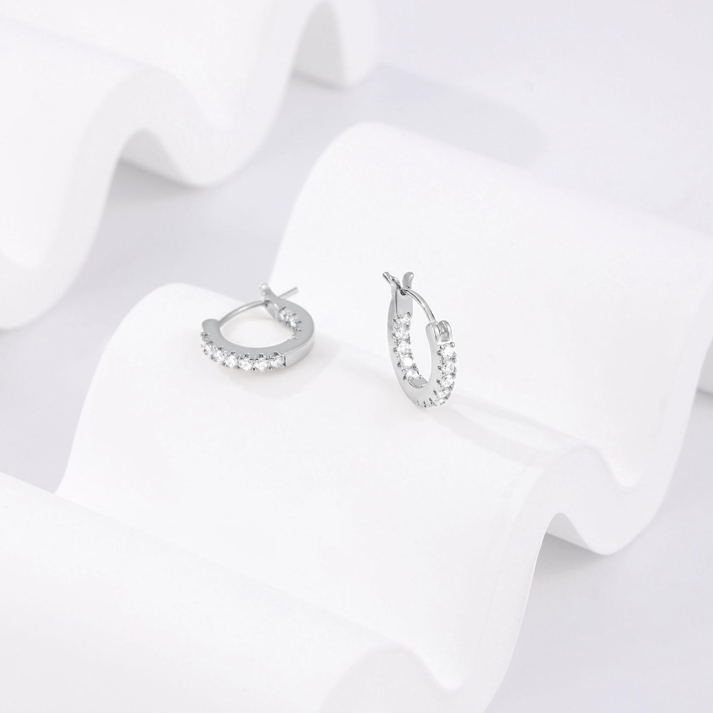 Gacimy Silver Hoop Earrings for Women, 15mm Cubic Zirconia Silver Hoop Earrings, 14k White Gold Plated Hoop with 925 Sterling Silver Post